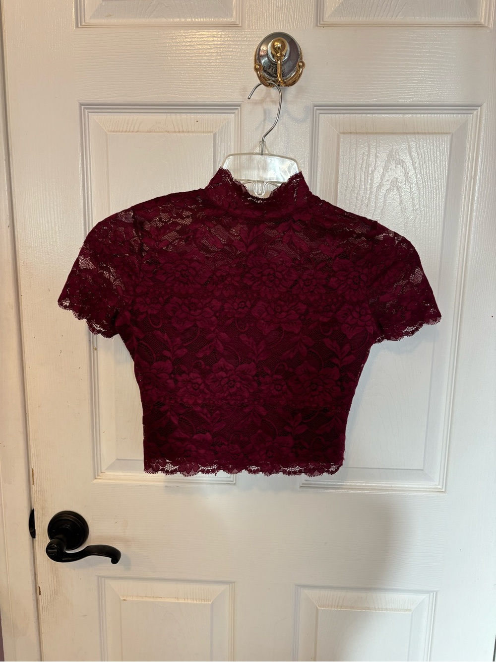 GUESS Burgundy Lace Crop Top - XS